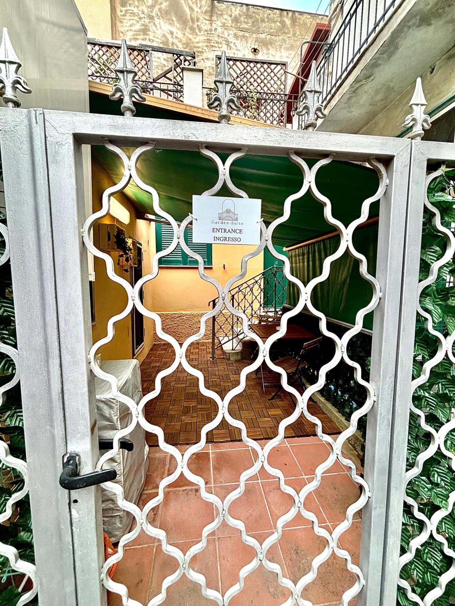 Garden Suite Civitavecchia Exteriér fotografie